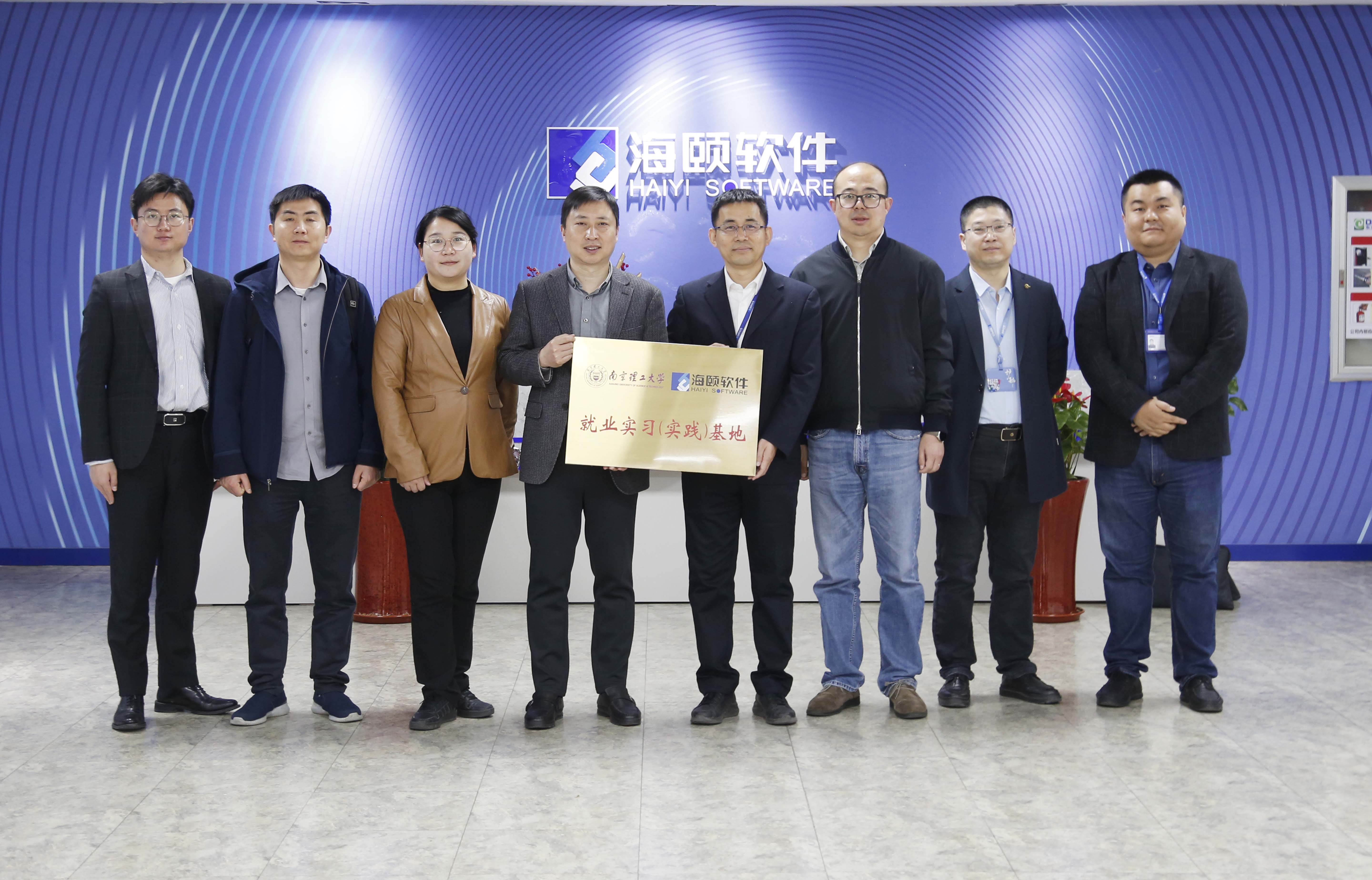 У�������������fun88����Я���Ͼ�����